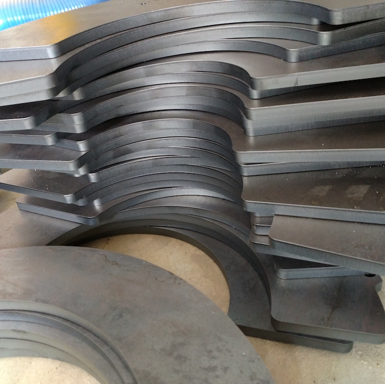 ઉચ્ચ ચોકસાઇ ફાઇબર લેસર કટીંગ મશીન શીટ મેટલ એલ્યુમિનિયમ માટે